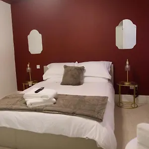  Apartment 2 Bedroom - The Ruby